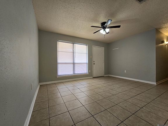 3rd image of 9124 Avis Ave