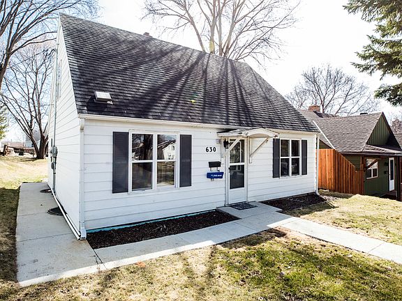 2nd image of 630 Highland Ave