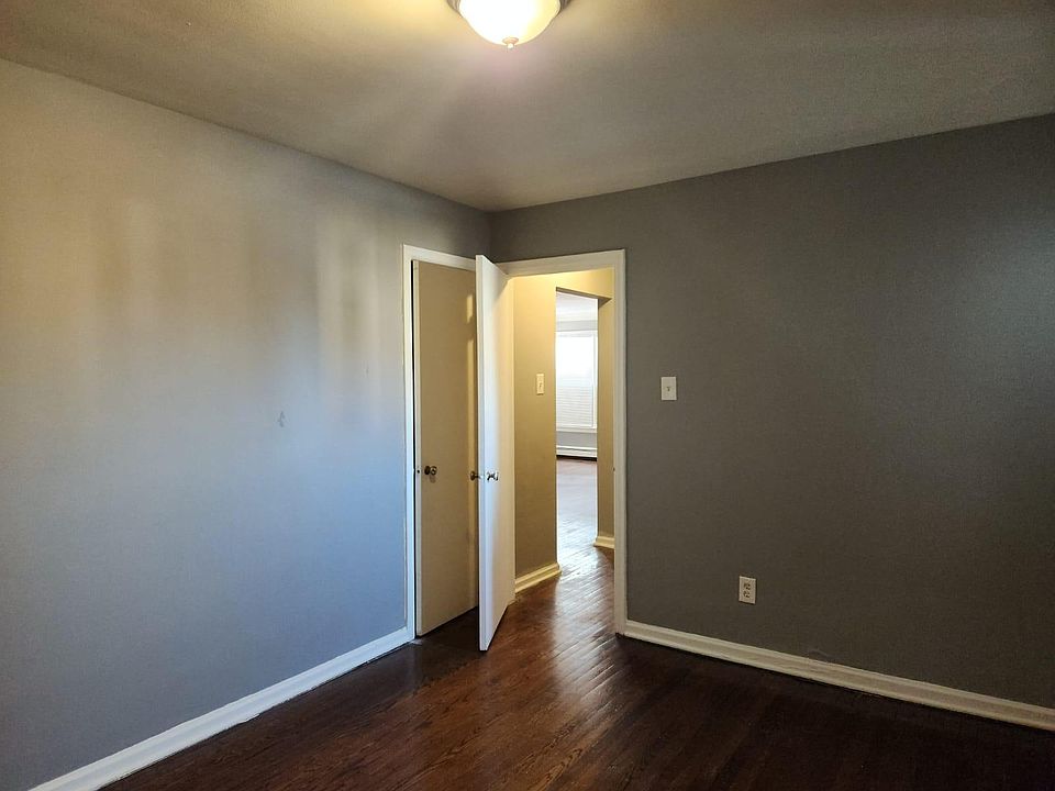 1st image of 13640 Lasalle Blvd #202