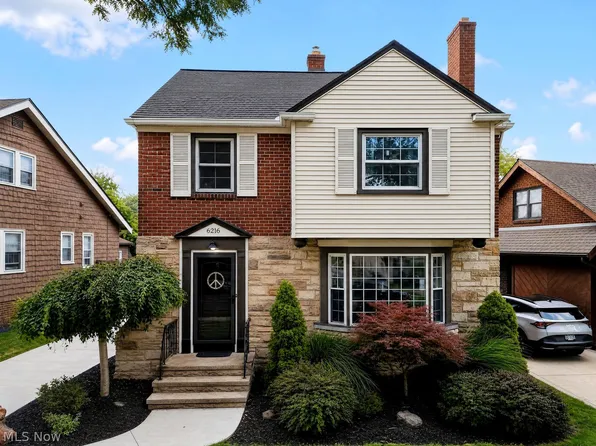6216 Brookside Dr, Cleveland, OH 44144