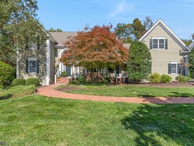 8 Cedar Creek Dr, Basking Ridge, NJ, 07920