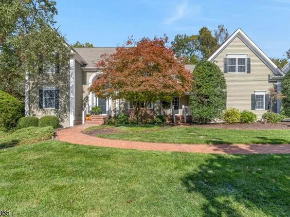 8 Cedar Creek Dr, Bernards Twp., NJ 07920