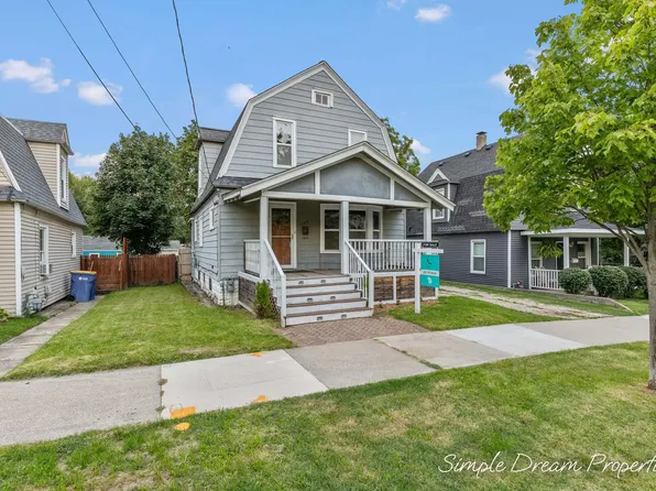 1103 Fountain St NE, Grand Rapids, MI 49503