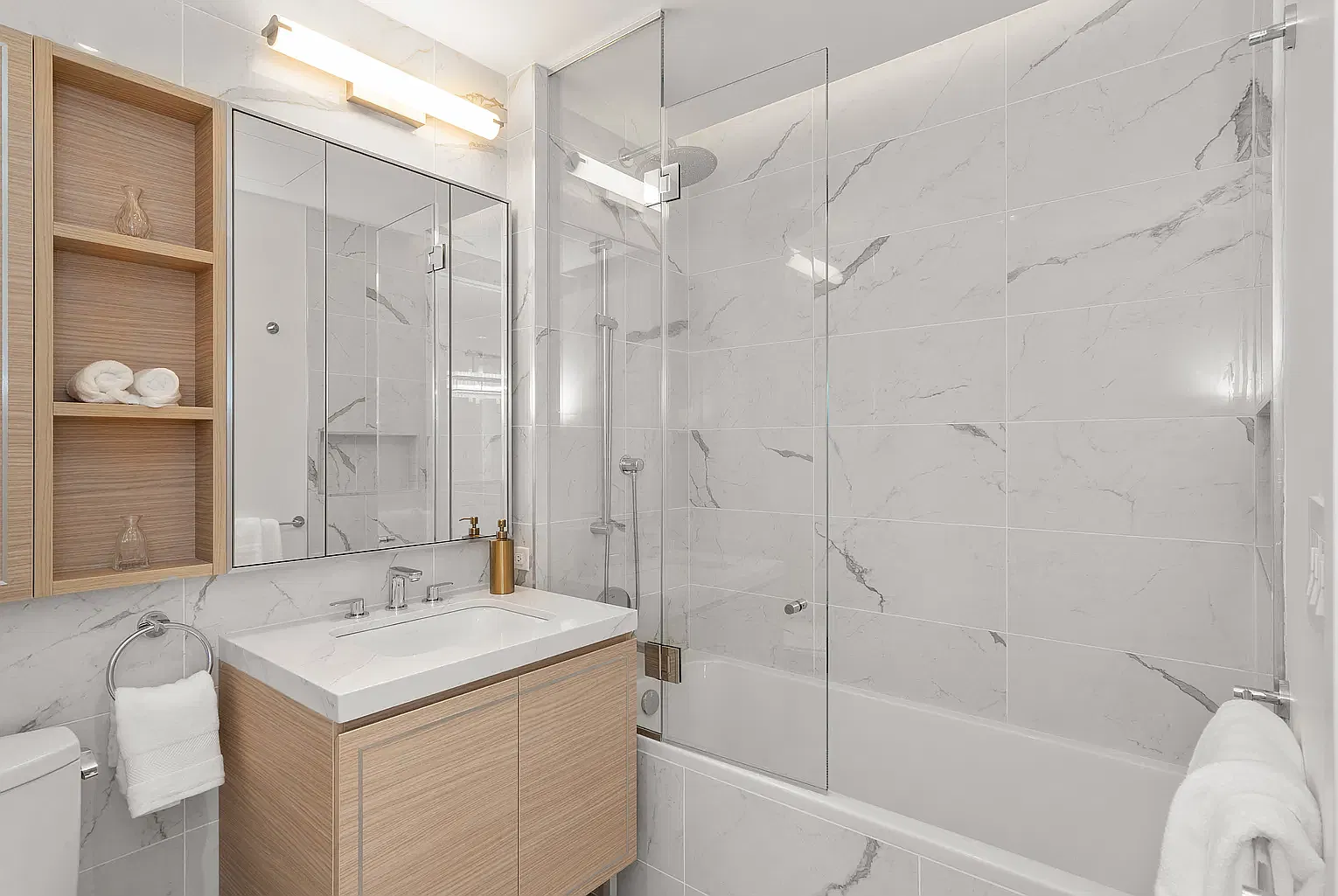 250 East 83rd Street — Photo 4
