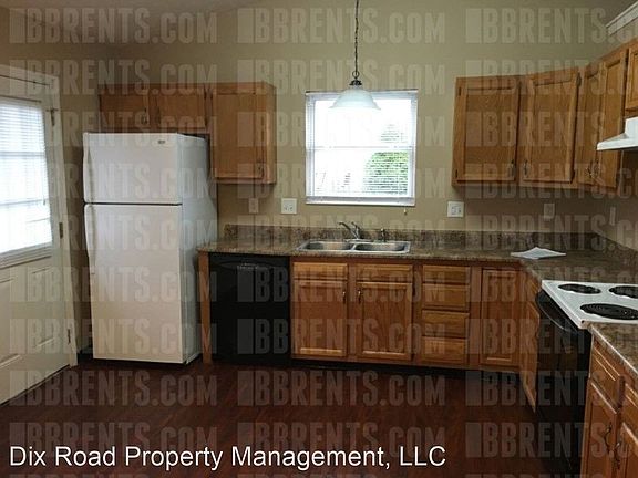 5th image of 948 W Branch St