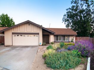 2940 Amanecer Pl, Escondido, CA 92027