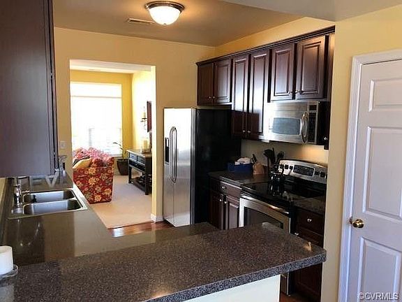 3rd image of 11333 Abbots Cross Ln