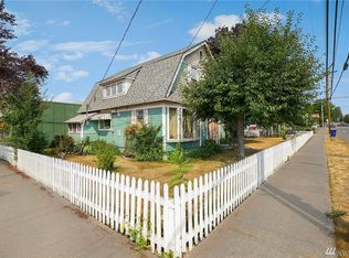 107 W 5th St, Arlington, WA 98223