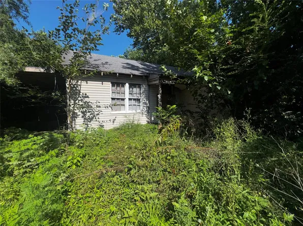 214 SE I St, Antlers, OK 74523