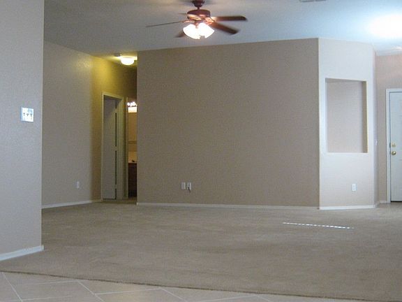 3rd image of 13239 W Crocus Dr