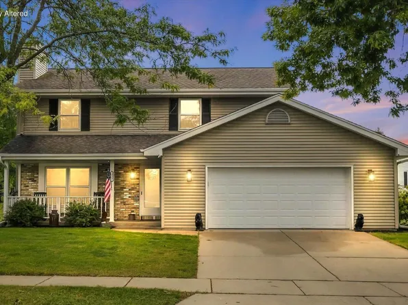 217 Bley PARKWAY, Port Washington, WI 53074