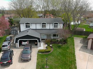 4186 Glenbrook Ct, Sterling Heights, MI