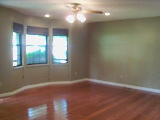 5th image of 6528 Bay Circle Dr