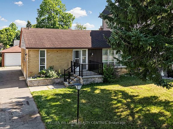 3rd image of 302 Palmer Ave