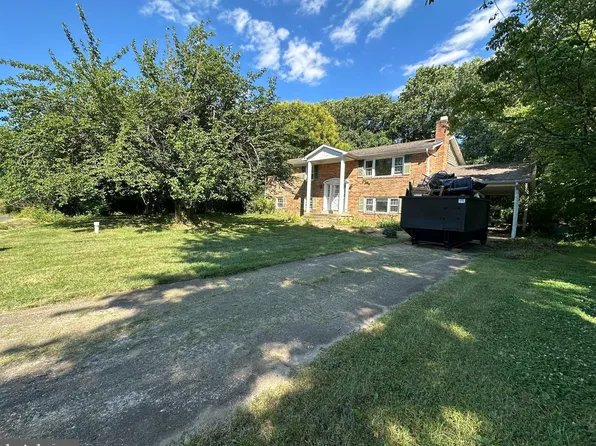 7660 Kent Dr, Charlotte Hall, MD 20622