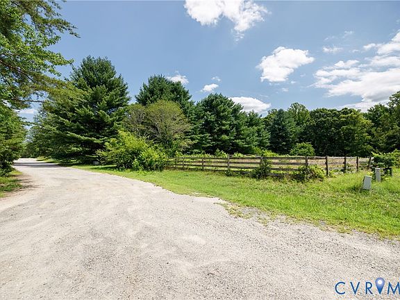 2nd image of 5312 Watermill Ct Lot 13