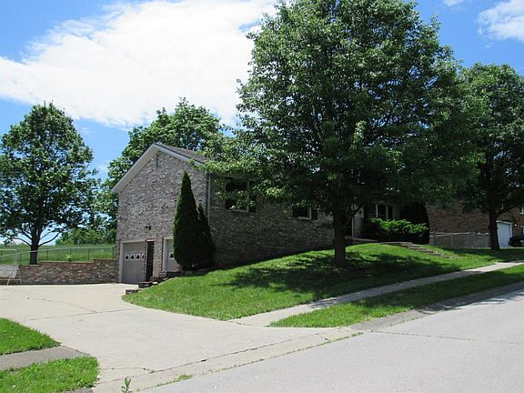 2nd image of 2113 Mercer Dr