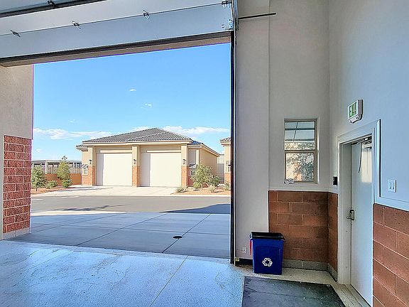 4th image of 1161 W Hobbie Hut Way