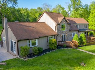 Black Brook Rd, Hampton, NJ 08827