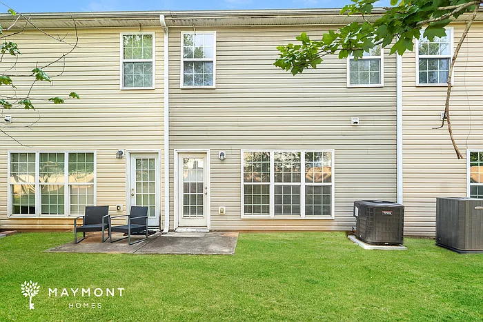 6540 Capitol Knl — Photo 15