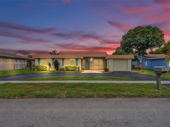 8109 NW 73rd Ter, Tamarac, FL 33321