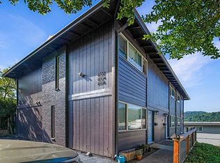 8512 N Willamette Blvd, Portland, OR 97203