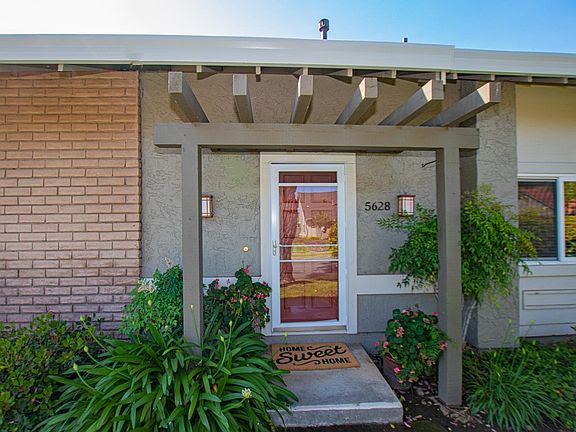 3rd image of 5628 Strawflower Ln