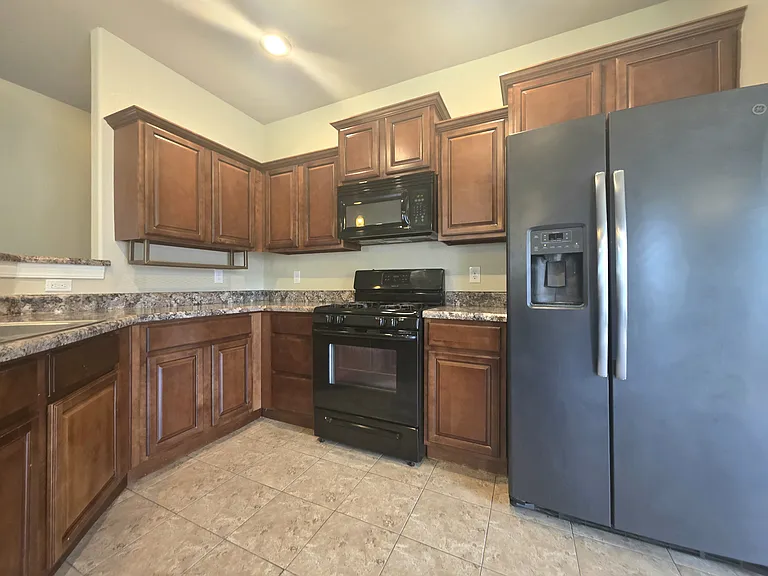 1089 S Apollo Dr — Photo 6