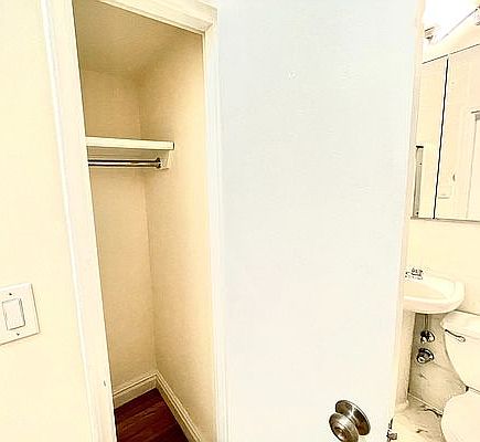 5th image of 240 E 80th St #4A