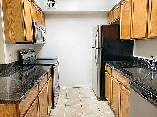 3rd image of 321 E 119th St APT 1