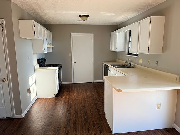 2nd image of 4530 Hosea Ln