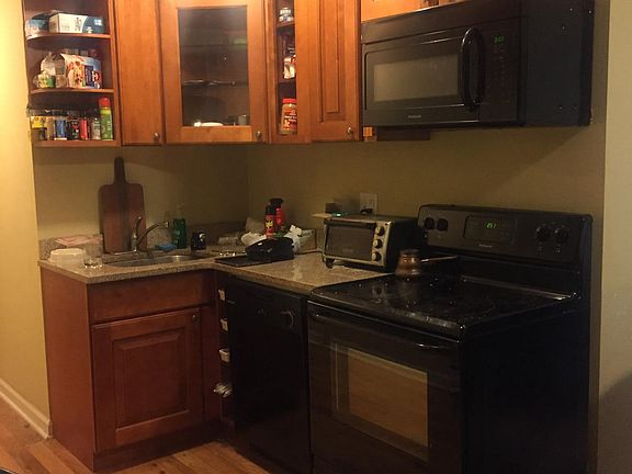 5th image of 1817 Cecil B Moore Ave APT D
