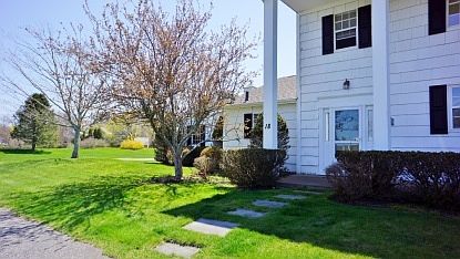1st image of 18 Saint Andrews Cir