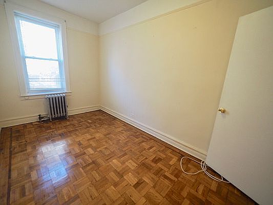 3rd image of 24-52 29th St #1BB