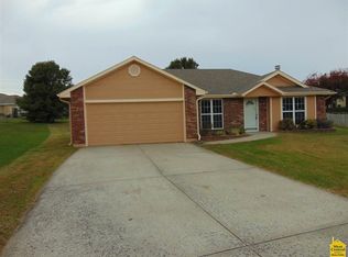 1003 Weschester Ct, Warrensburg, MO 64093