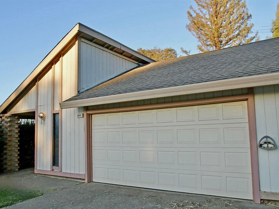 1st image of 2401 Berrywood Dr
