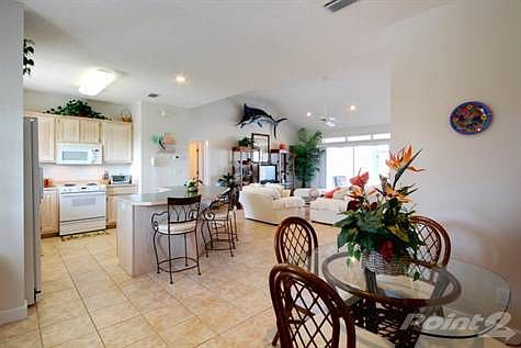 Dining Area/Kitchen