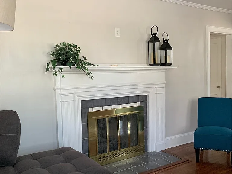 223 Victoria Ave — Photo 12