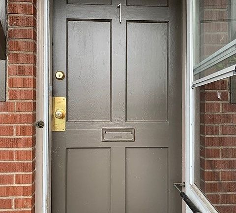 2nd image of 220 N Humboldt St APT 1