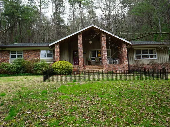 200 Kelly Bennett Rd, Bryson City, NC 28713