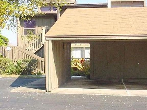 4th image of 5499 Pine Creek Dr #5499