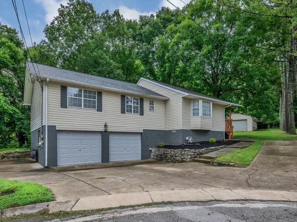 2828 Airwood Dr, Nashville, TN 37214