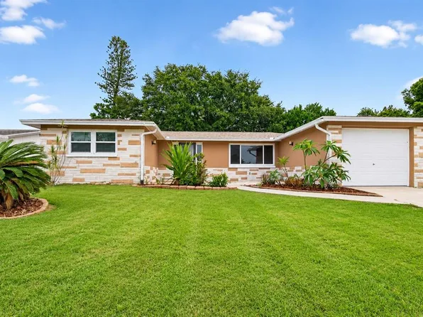 2602 Ohio Pl, Holiday, FL 34691