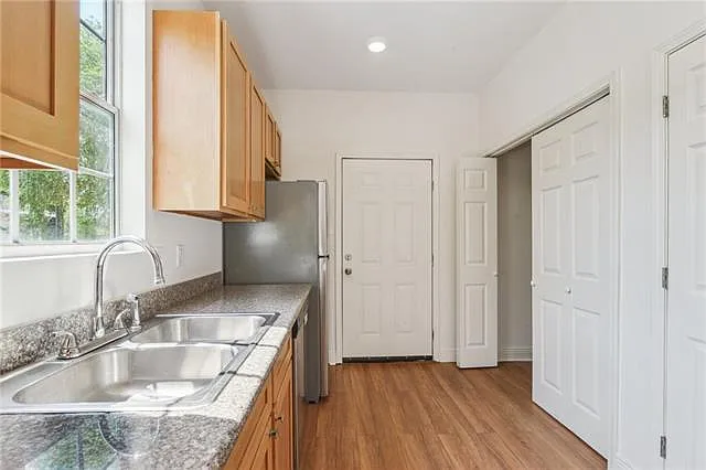 407 N Tonti St — Photo 20