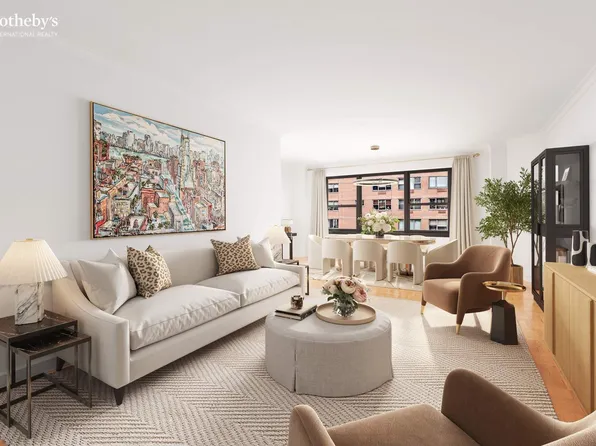 20 Sutton Place South image 3 of 17