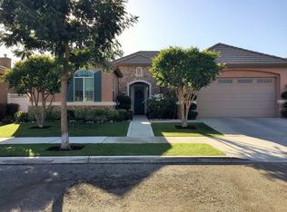 119 Castlebar Dr, Bakersfield, CA 93312