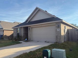 333 Bryan Way, Angleton, TX 77515