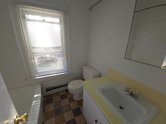 3rd image of 961-963 10th St #9633