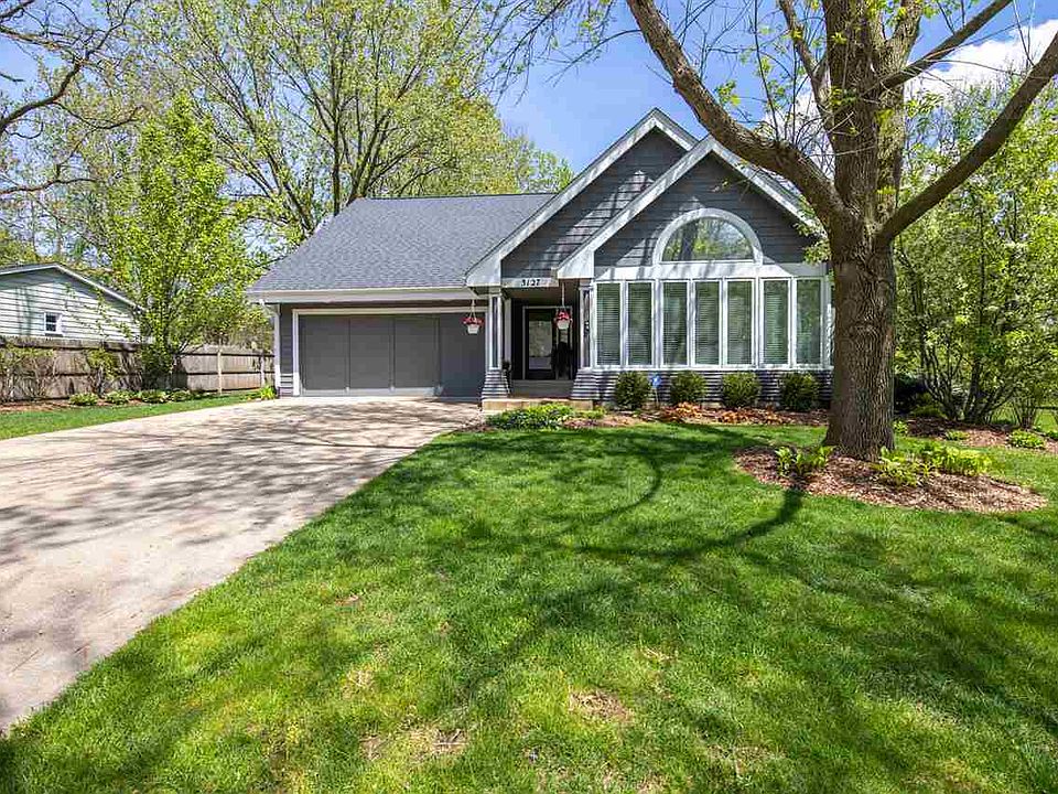 1st image of 3127 Carefree Dr