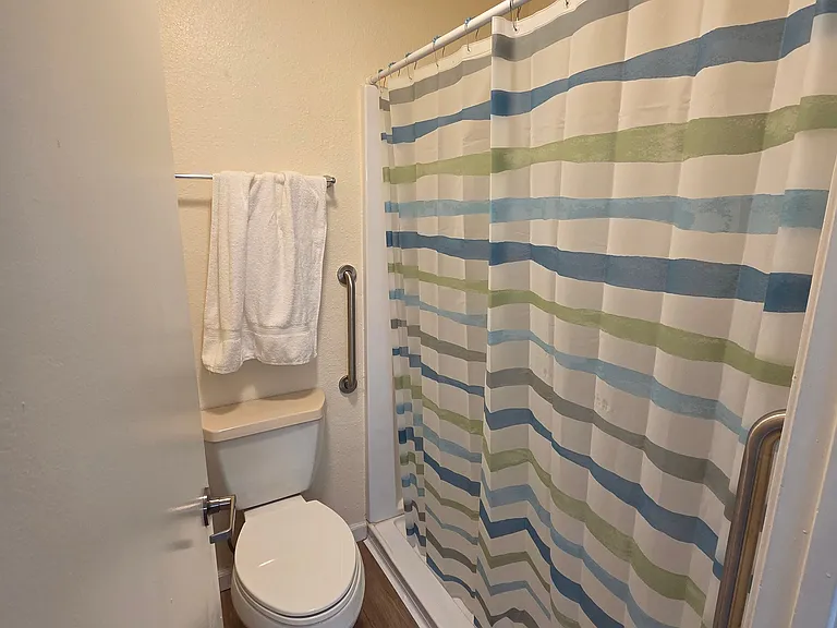 3928 Talmage Ct — Photo 21